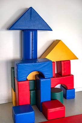 Turm aus Bauklötzen